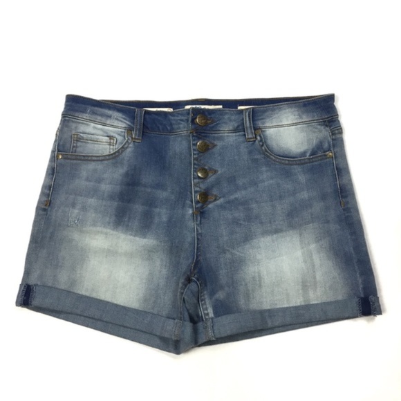 Wild Blue Pants - 🍁 Sadie Robertson High Rise Cuffed Denim Shorts